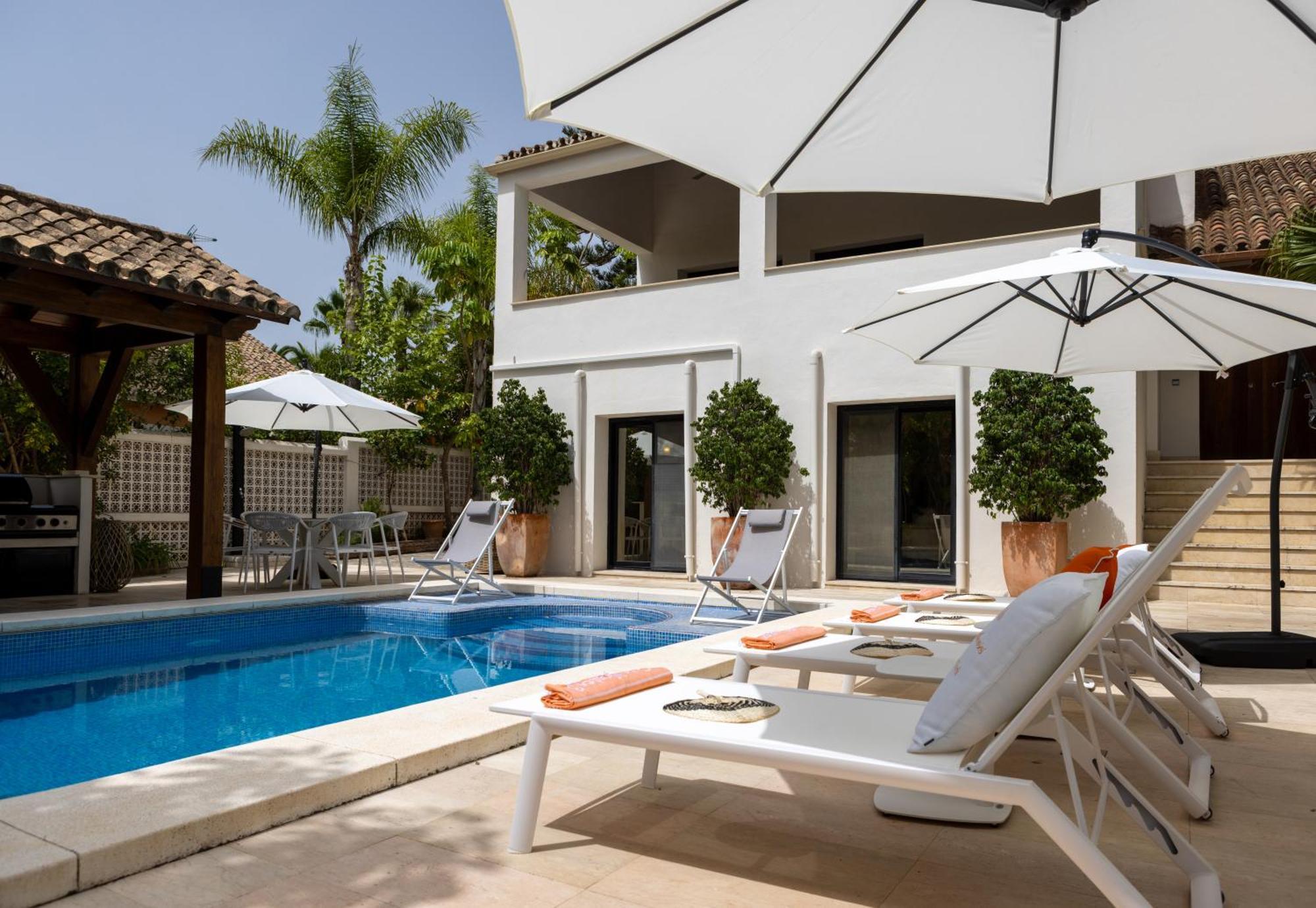 Vacation Marbella I Villa La Cabane, Prestige, Heated Pool, 300M To The Beach Exterior photo